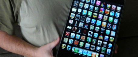giant_iphone_640